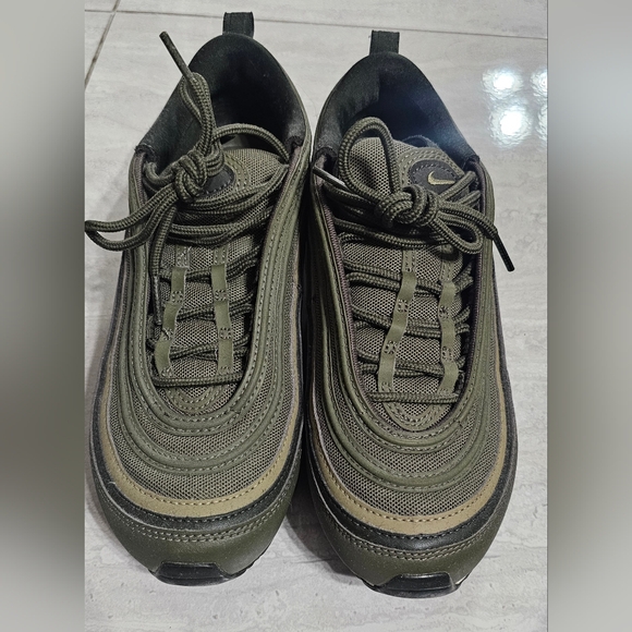 Nike Air Max 97 in Army Green and White Women's Size 8 - Picture 2 of 6